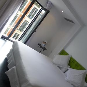 Large Single Room